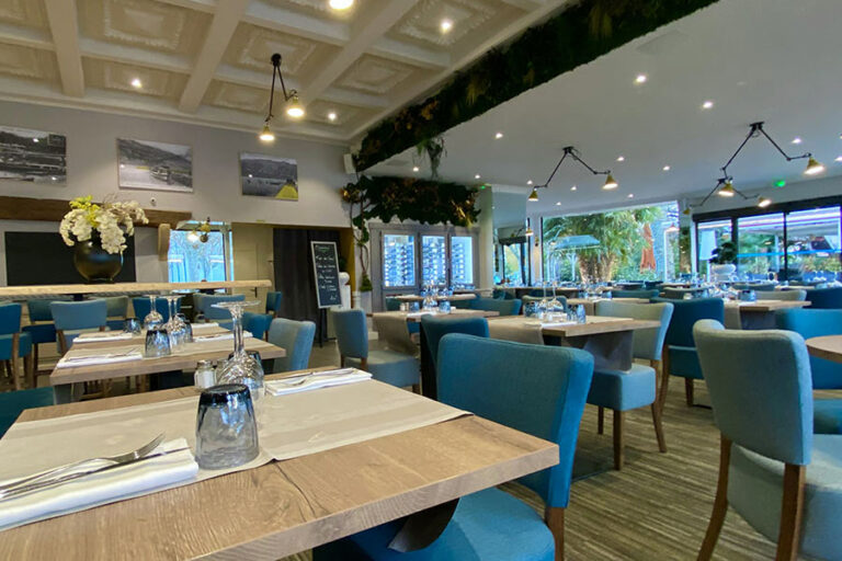 Brasserie Les Quais - Le Port - Aix-les-Bains